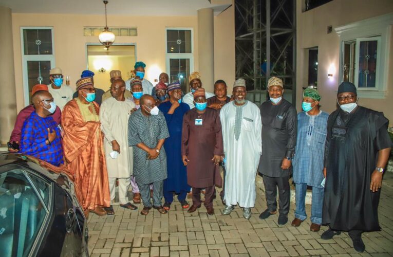 Your party is an association of clowns— Oyo PDP blasts APC over comment