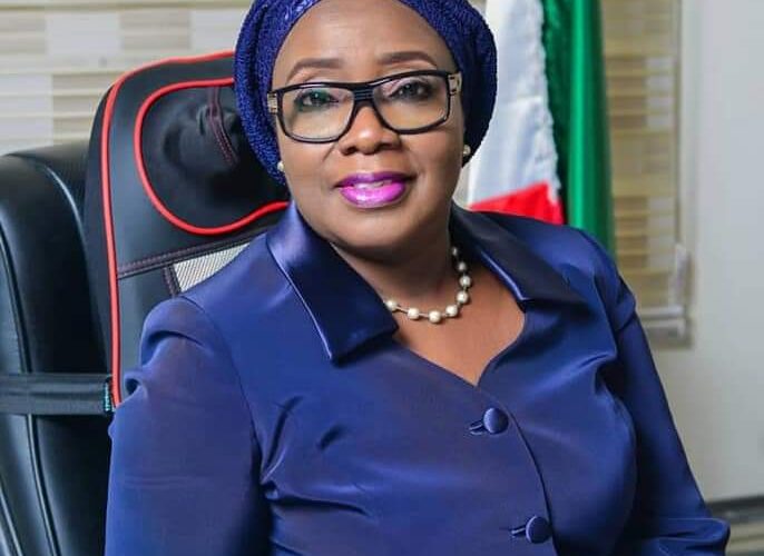 Oloye Jumoke Akinjide congratulates Rt. Hon. Mulikat Adeola at 60