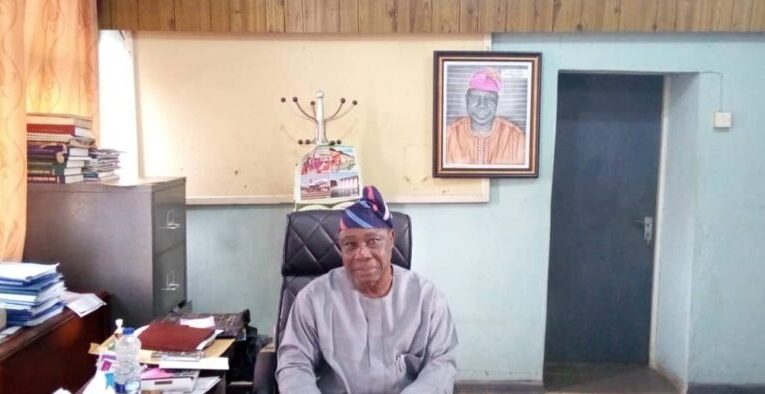 Bayo lawal commends Makinde on LAUTECH