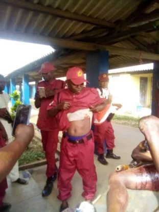 PHOTOS: Amotekun arrests UI student, 5 other suspected robbers