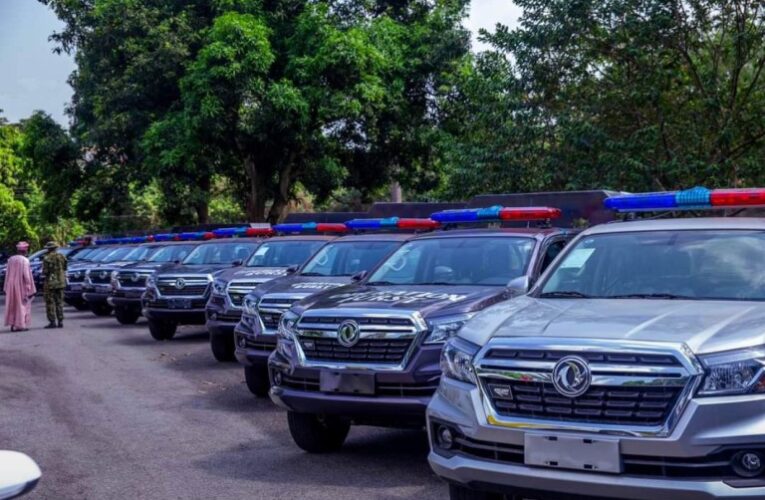 SECURITY: Makinde donates 25 operational vehicles