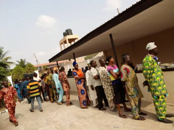 Ogbomoso residents excited over Ogunwuyi’s Christmas gifts (PHOTOS) (VIDEOS)