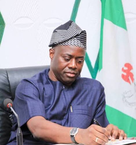Just In: Makinde approves employment of 692 education officers