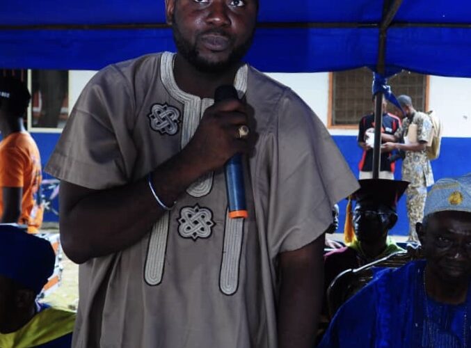John Oke Ph.D offers N.C.E scholarship to 76 Ogbomoso indigenes