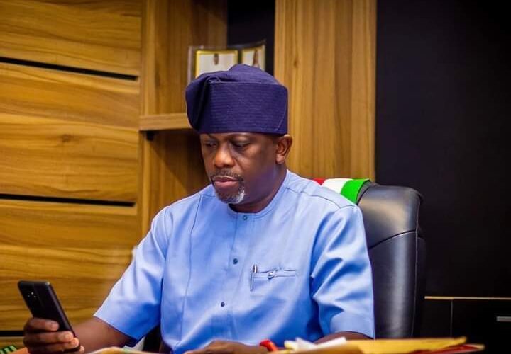 Oyo Speaker’s CoS, Gabriel Olatundun felicitates with Oyo CoS, Ogunwuyi