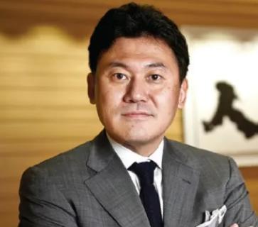 WORLD NEWS: Ukraine Gets $8.7m Donation From Japanese Billionaire