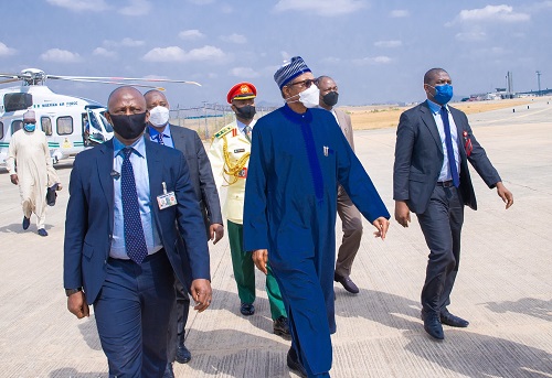 BREAKING: Buhari off to London for medical check-up