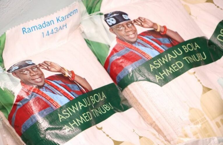 Sallah: Tinubu shares 3,000 bags of rice to Nassarawa Muslims 