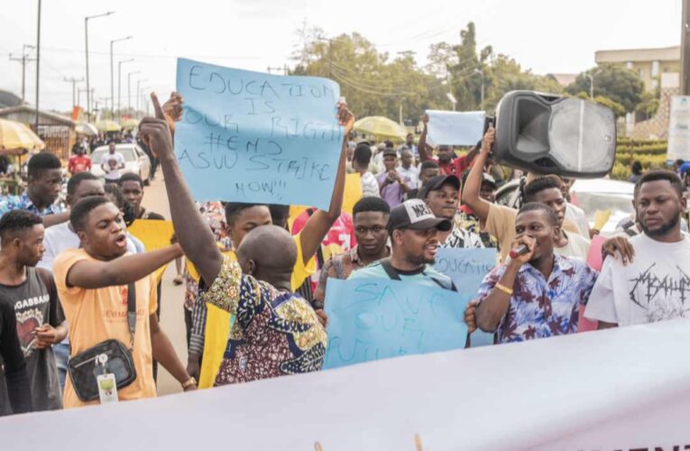 LAUTECH students protest prolonged ASUU strike 