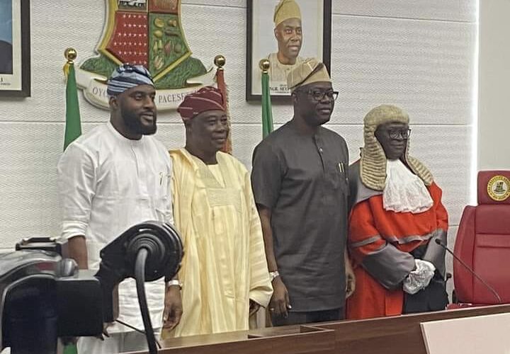 BREAKING: Makinde swears in new Oyo deputy governor, Bayo Lawal