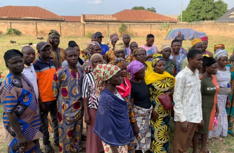 Adekunle Bankole doles out cash gifts, others to 150 people in Orire LG