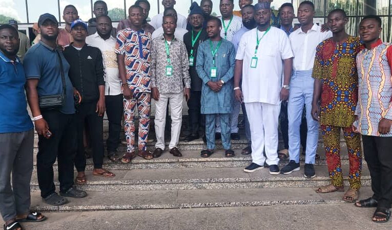 Oyo student leaders visit Oke Legacy, ALGON, NULGE members in Abuja