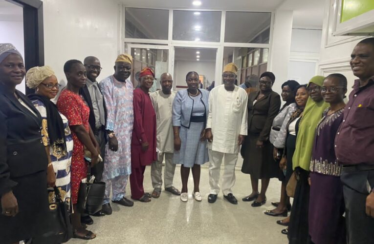 Oyo College of Nursing visits acting Governor, calls for accreditation at Kishi Campus