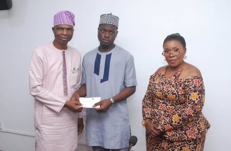 JUST IN: Oyo govt pays over N52m as compensation to landowners