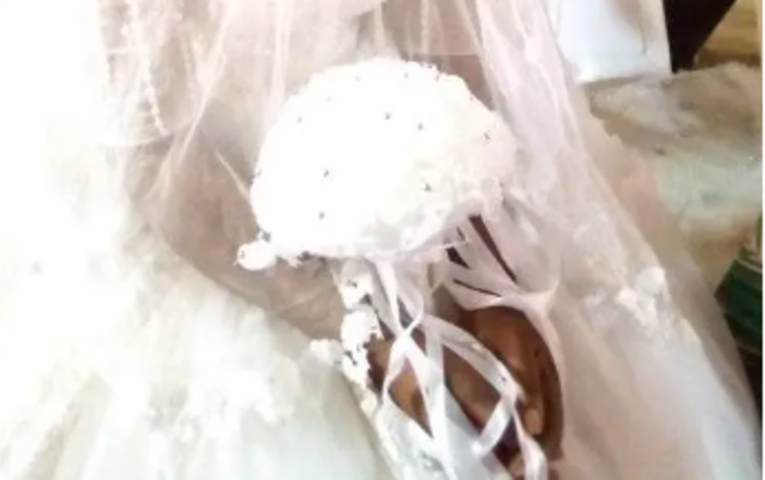 Police arrest bride during wedding reception