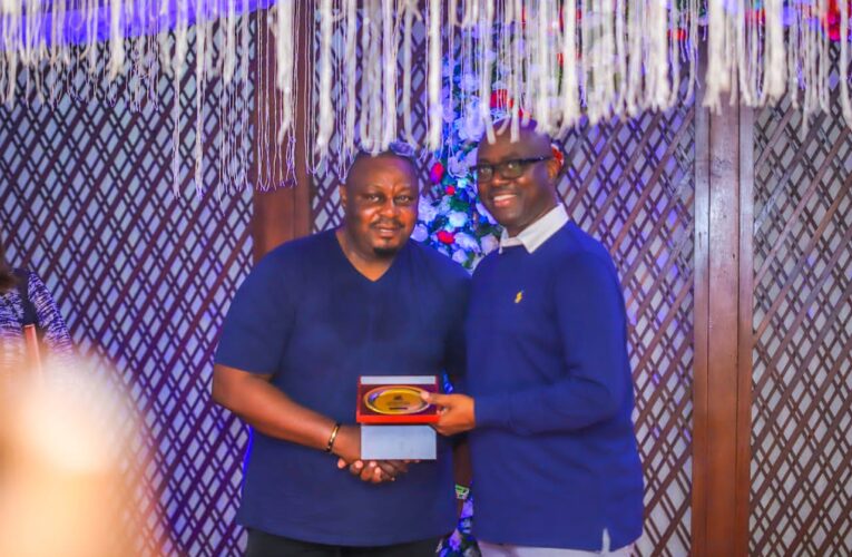 Gov. Makinde Honors ‘Bibire’ With Merit Award
