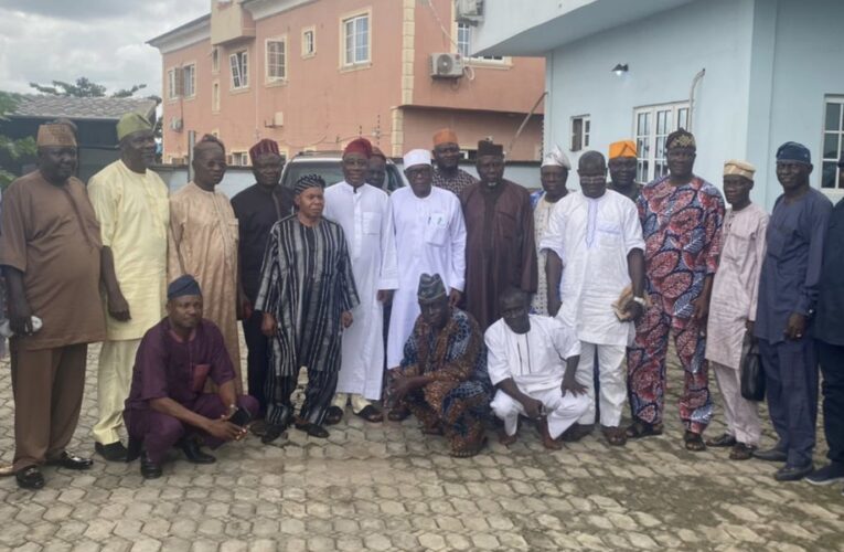 JUST IN: Saki West Elders & Stakeholders hail Bayo Lawal, unite for Makinde’s re-election 