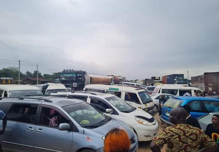 ASUU Strike: Students protest, block Lagos-Ibadan Expressway