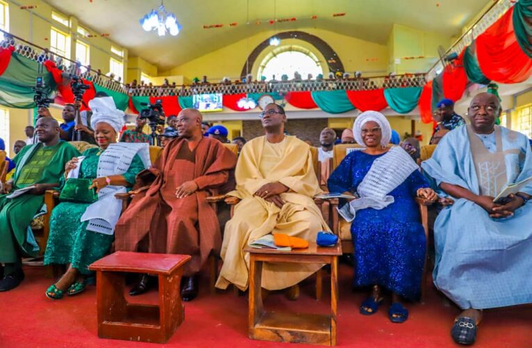 VIDEO: Encomium as Oyo deputy gov, others storm Saki for 120th anniversary First Baptist Church