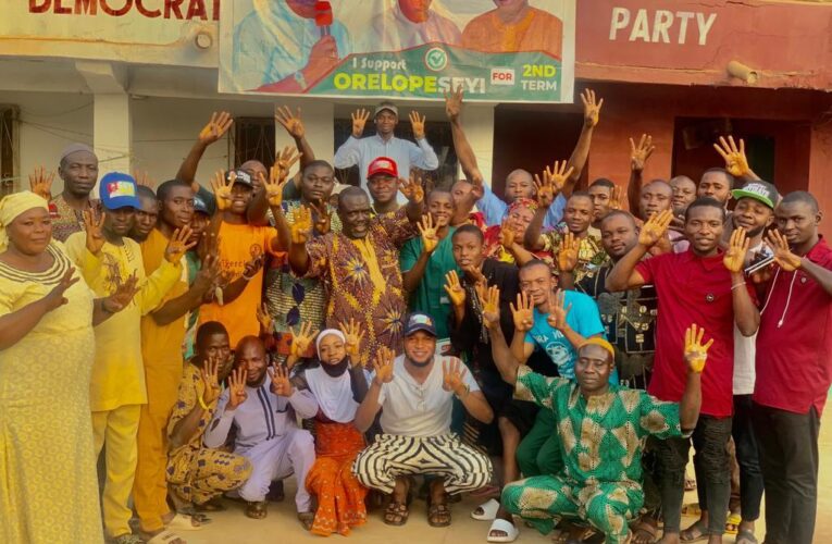Omituntun 2.0: Irepo youth Coordinator holds strategic meeting with youths 