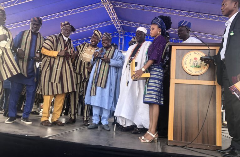 Aso-Ofi Day: Bayo Lawal urges Oke-ogun to re-elect Makinde, says Iseyin will become varsity town in next 5 years 