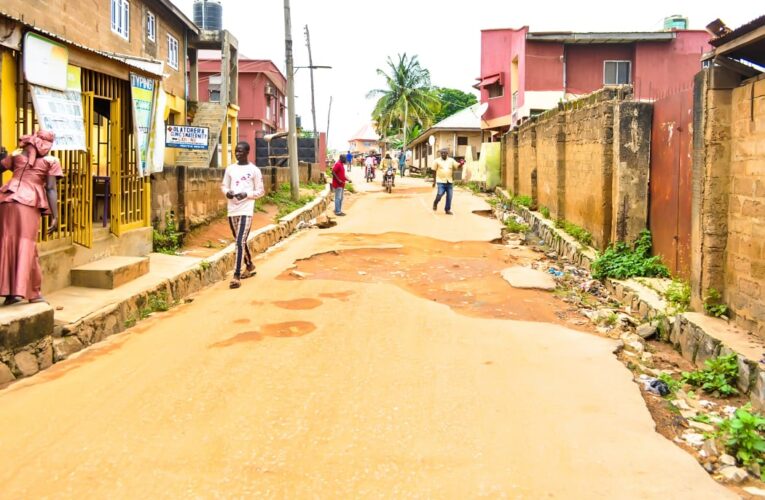 PDP Reps candidate, Onireti to rehabilitate Adiatu road, Ogbomoso 