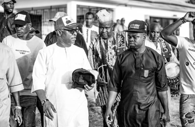Ogbomoso: The sooner Mulikat support Wolekanle as Buhari already out of race 