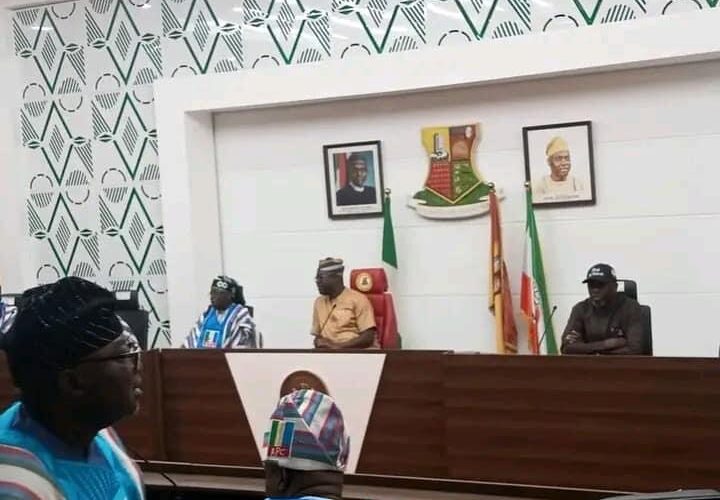 BREAKING: Makinde receives Tinubu at governor’s office 