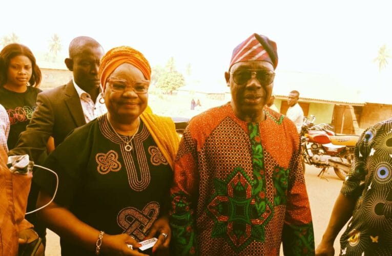 Bayo Lawal, wife vote in Kishi, commend peaceful atmosphere