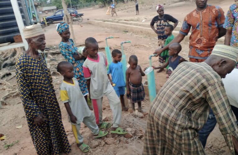 Bankole, two others reinstall boreholes for Ajinapa residents, say it’s consolidation of Makinde’s effort