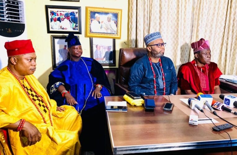 Wait till 2027, Ibadan Mogajis tell Folarin, Adelabu, endorses Makinde for second term 
