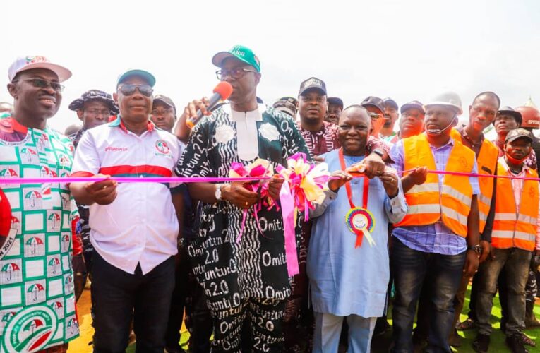 Makinde flags off Omi Adio-Ido road, suspends campaign over hardship faced by Nigerians