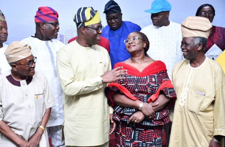Makinde inaugurates Committee to review Civil, Public Service Rules and Regulations in Oyo