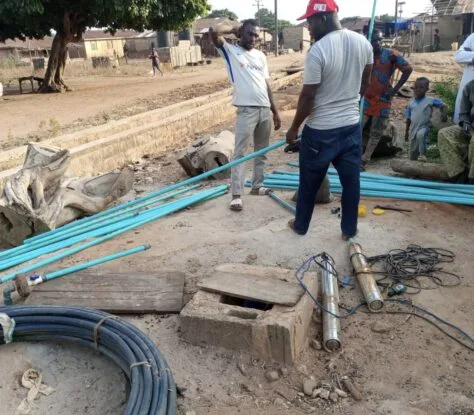 Bankole, two others reinstall boreholes for Ajinapa residents, say it’s consolidation of Makinde’s effort