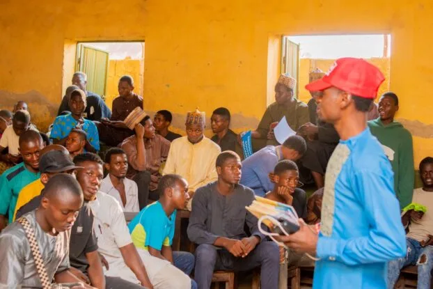 2023: NAKSS distributes staple foods to students, urges massive voting during elections, lauds Saraki for support