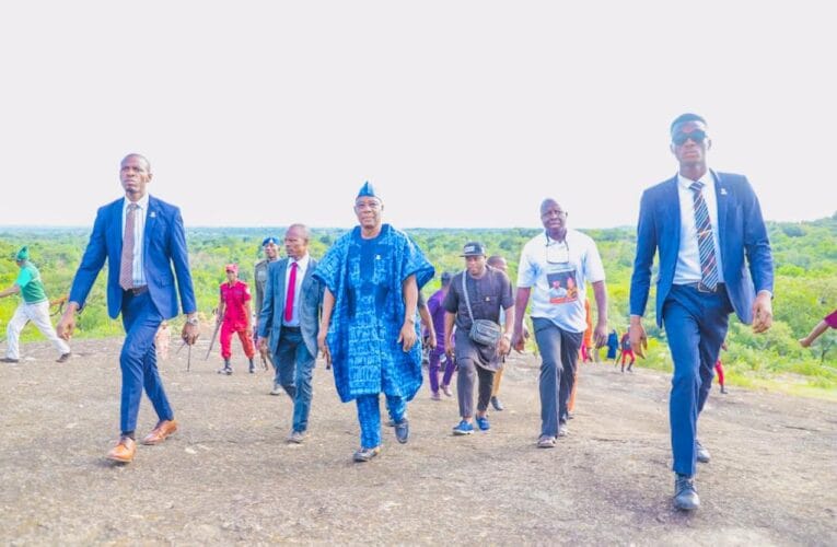 SSA Political, Ajagbe Yusuf felicitates with Oyo deputy governor on birthday 