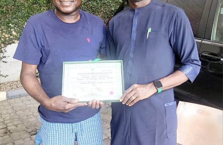 Reps member-elect, Agboworin presents certificate of return to Dare Adeleke 