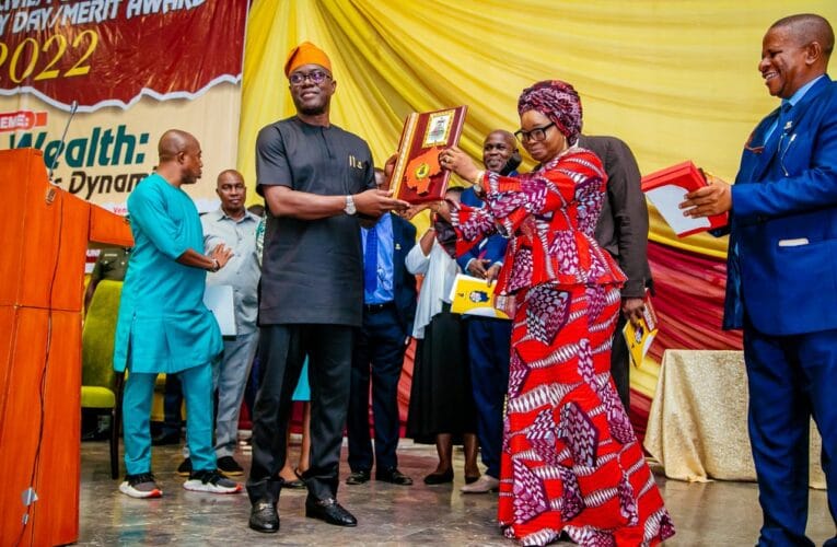 We’ll continue to reward hard work, dedication to state’s devt— Makinde tells workers at Productivity Day event