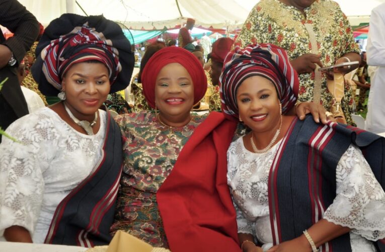 Wife of Oyo Deputy Gov felicitates with Oluranti, Comforter as Gov. Makinde inaugurates 30 others  