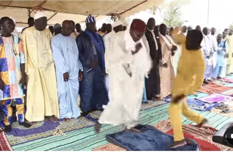 VIDEO: Unknown person attempts to assassinate Inman during Eid prayers 