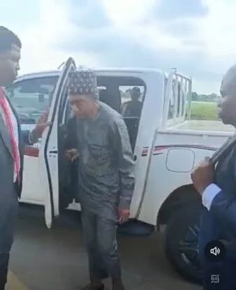 SEE Video and Photos of Stealth DSS Operation When Emefiele Was Arrested