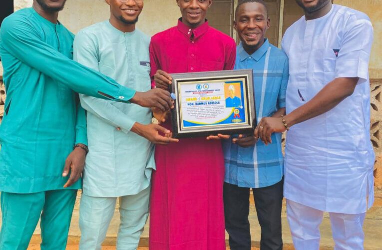 FOSSU presents award of Excellence to Oyo SA domestic, Badmos Adesola