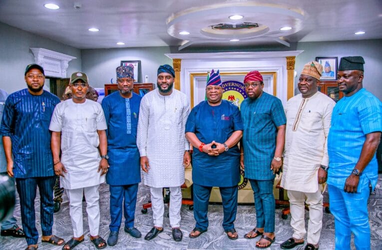 JUST IN: Oyo Speaker, Debo Ogundoyin visit Gov. Adeleke, seeks support 