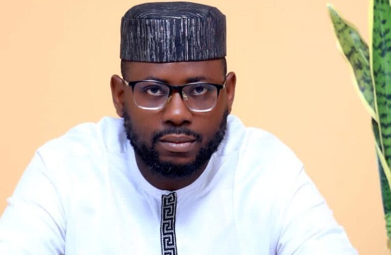 Hon. John Adisa Oke (Ph.D), A grassroots politician of highest repute in Ogbomosho at large– Alade Toheeb