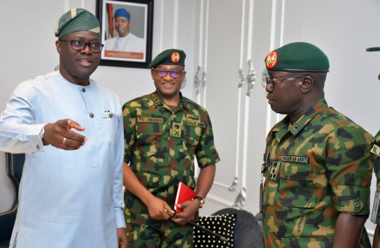 Makinde charges Army to protect nation’s democracy