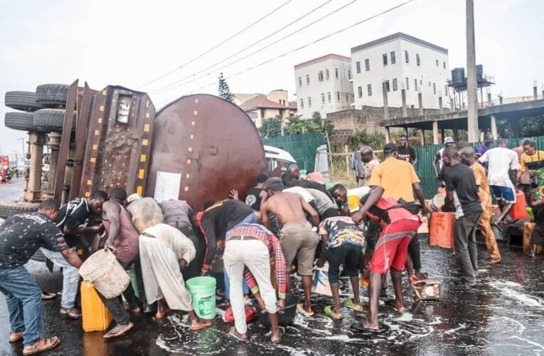 PHOTOS: Overturned tanker leaks at Otedoala bridge 