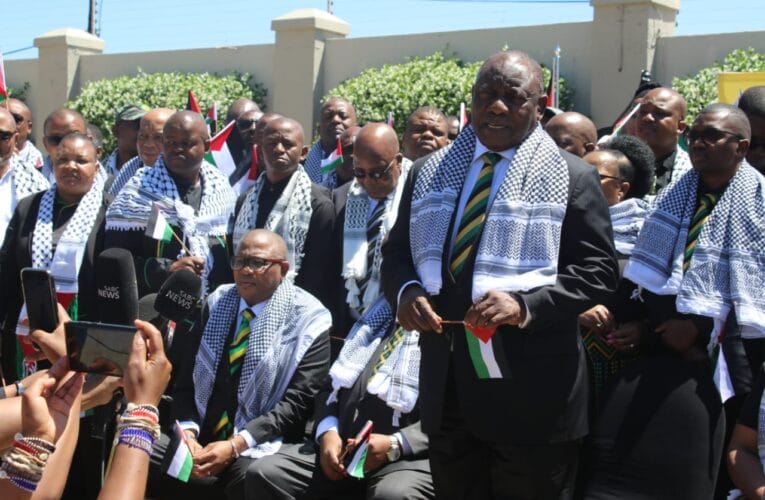 SA President, Ramaphosa wears Palestinian scarf, pledges solidarity  