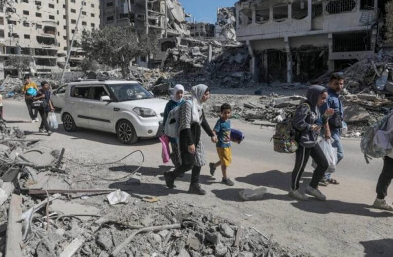 Thousands Of Palestinians Flee North Gaza After Israel’s Evacuation Warning