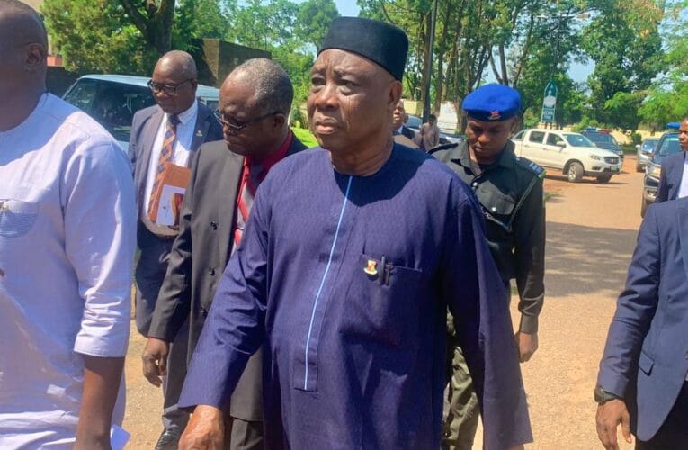 Oyo deputy gov tours ministries, housing corporation