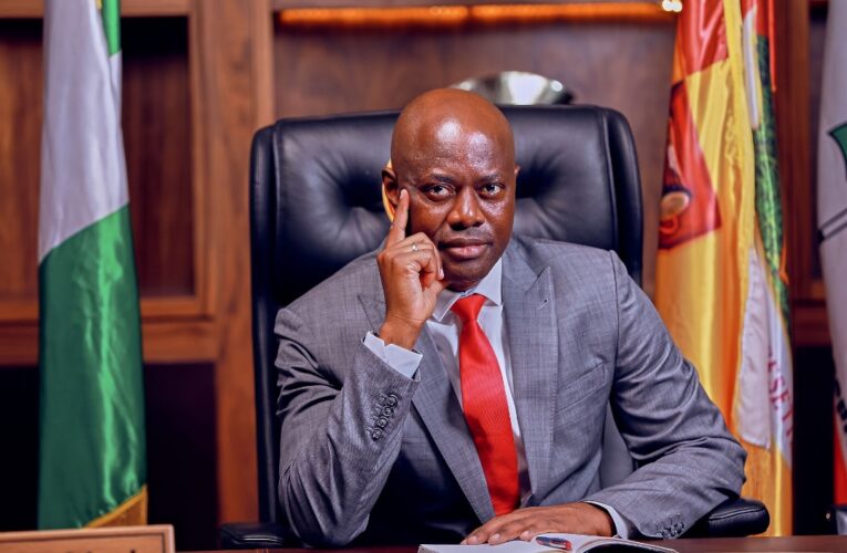 Makinde: The deep doing the profound By Sulaimon Olanrewaju